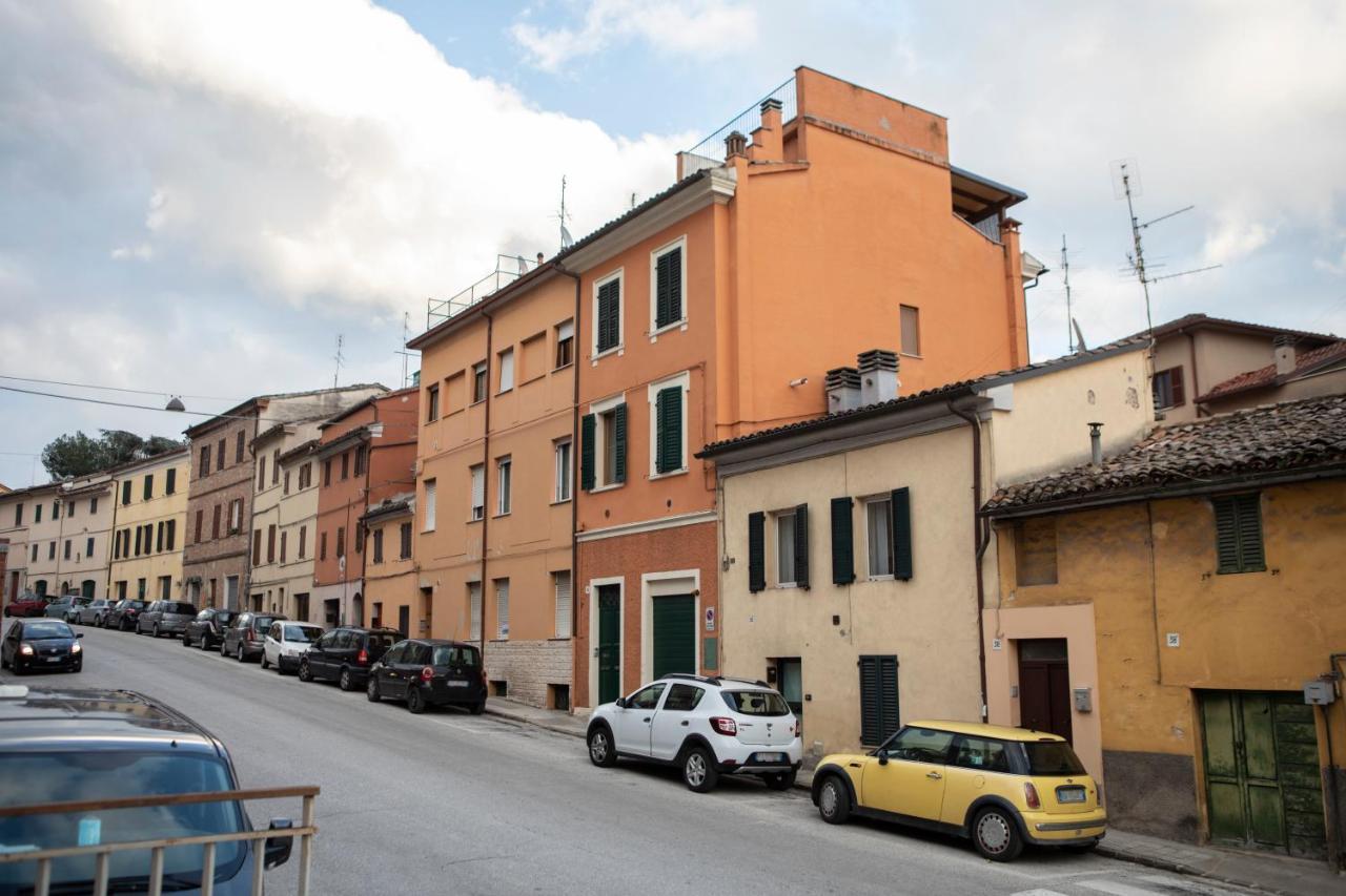 Casa Ricci Appartement Jesi Buitenkant foto